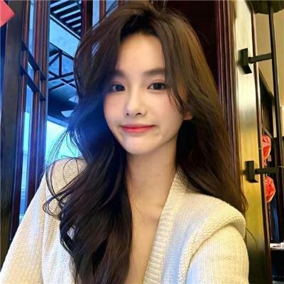 好女三头瞒